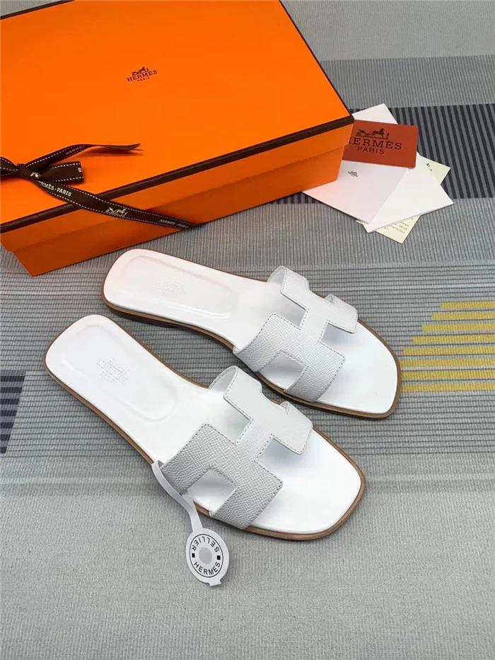 Sneakers, slides & sandals — MSK 5